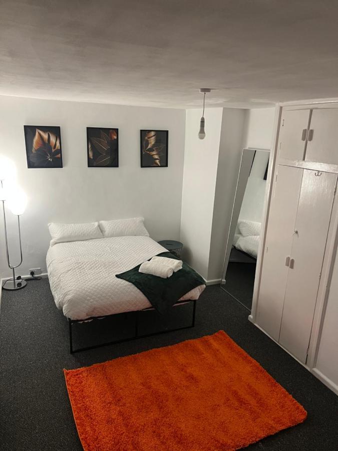 A Two Bedroom Cosy Hideaway Based In Greenwich Casa vacanze Londra