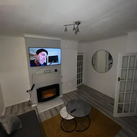 A Two Bedroom Cosy Hideaway Based In Greenwich Londra Esterno foto