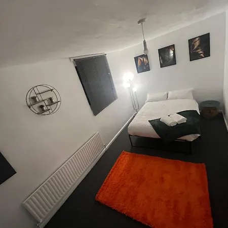 A Two Bedroom Cosy Hideaway Based In Greenwich Londra Esterno foto